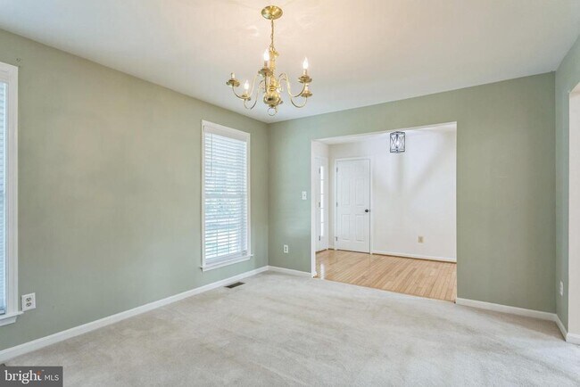 Foto del edificio - 14610 Balsam Ct