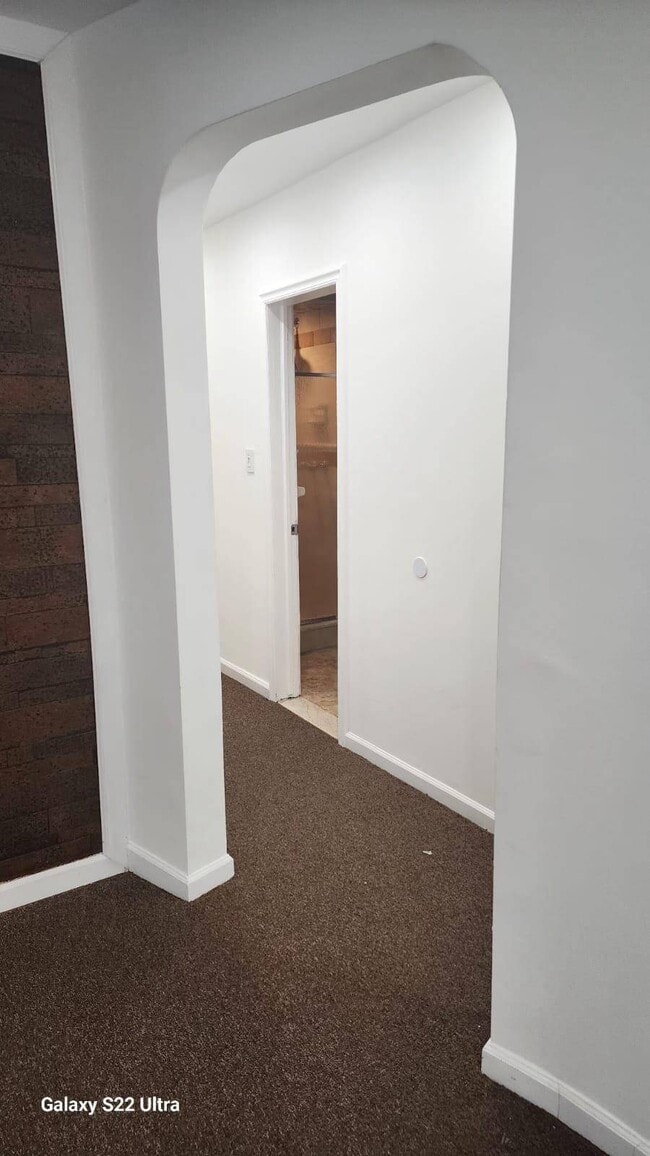 Building Photo - 4523 Avenue H