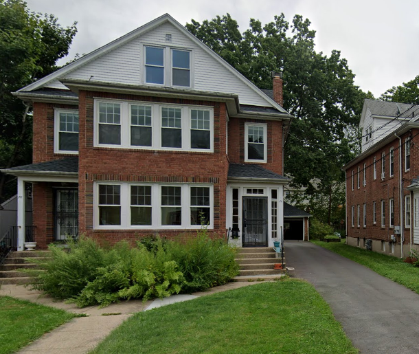 Primary Photo - 72 Bretton Rd