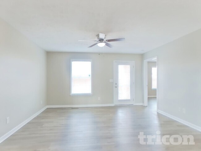 Foto del edificio - 1908 Susan Rd