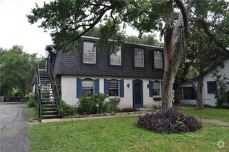 Building Photo - 1210 W 22nd St