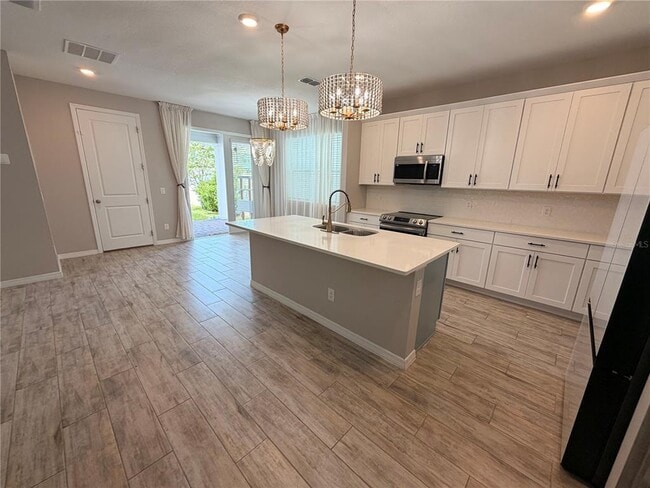 Building Photo - 11153 Green Citron Aly