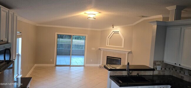 Foto del edificio - 1767 Covington Ln
