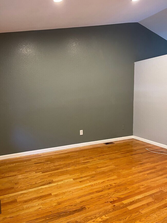 Foto del edificio - 3 bedroom single family house in Broomfield