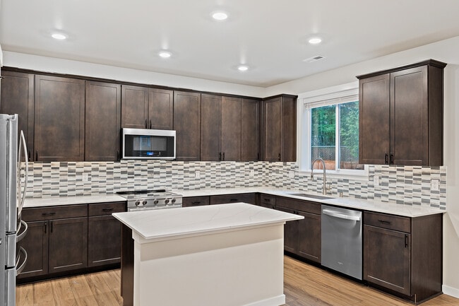 Foto del edificio - 11225 SE 245th Pl