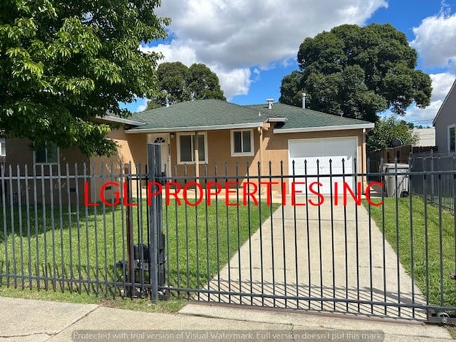 Foto del edificio - 6207 Booth Ln