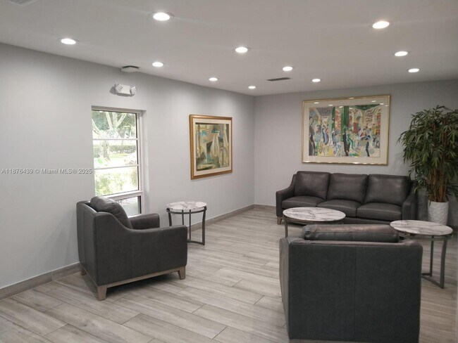 Foto del edificio - 3510 Oaks Way