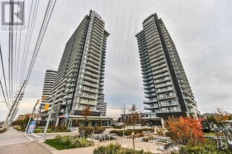 Building Photo - 2560-2560 Eglinton Ave W