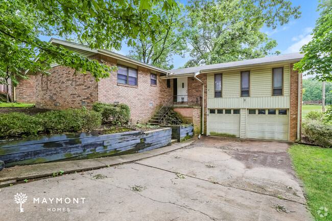 Building Photo - 5425 Randolph Rd