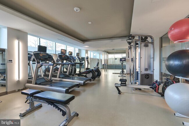 Building Photo - 2501 M St NW