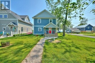 Building Photo - 11107 Maple Rd