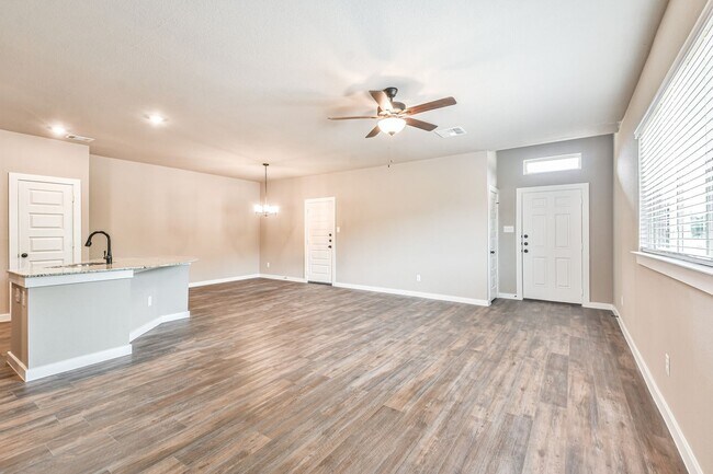 Building Photo - 122 Wickersham