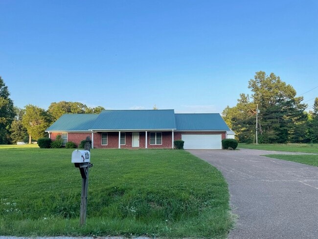 Building Photo - 123 Walnut Hill Rd
