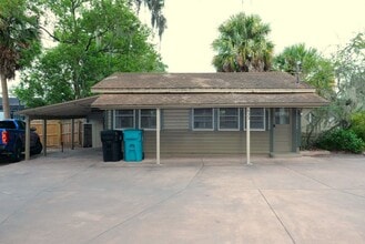 Building Photo - 633 N Summerlin Ave