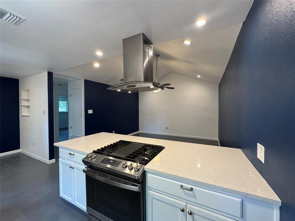 Foto principal - 5303 West Gate Blvd