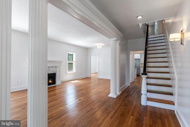 Foto del edificio - 4226 Ellicott St NW