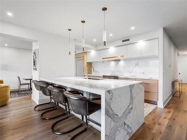 Foto del edificio - 2660 Peachtree Rd NW