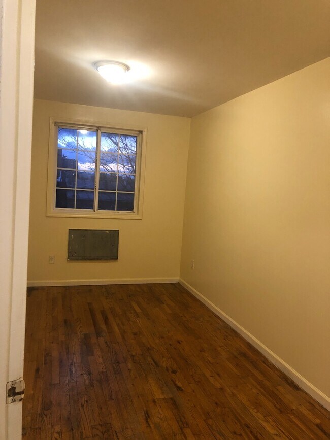 Foto del edificio - 2258A Pacific St