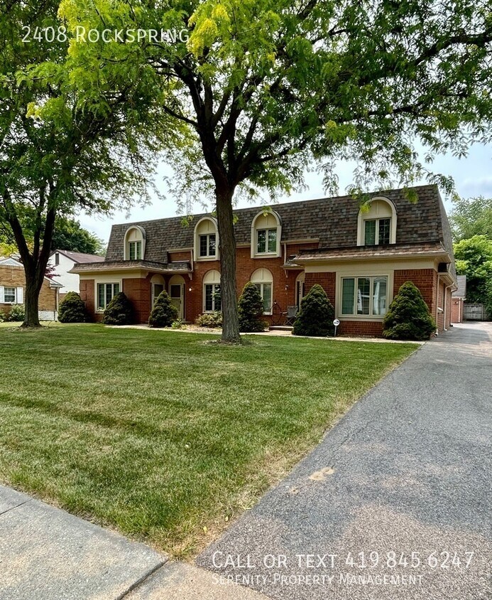 Must See! Adorable Two Bedroom Townhome A... - Must See! Adorable  Two Bedroom Townhome A...