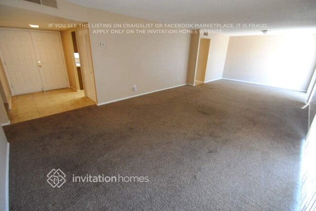 Building Photo - 4222 W Denton Ln