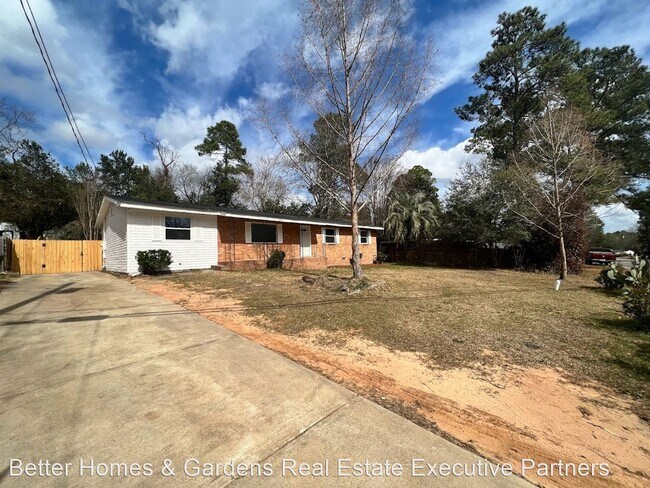 Building Photo - 4 br, 2 bath House - 1004 Seymour Drive