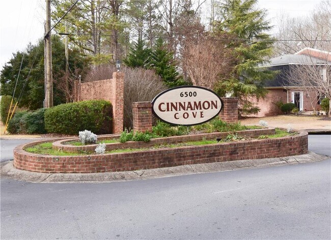 Building Photo - 6500 Gaines Ferry Rd