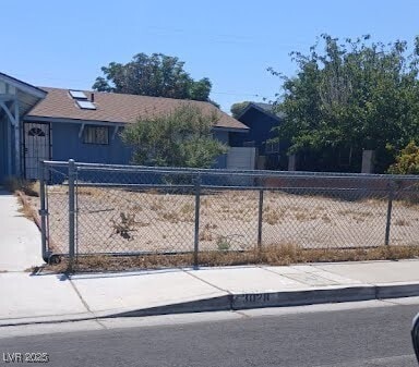 Building Photo - 3028 Scarlet Oak Ave