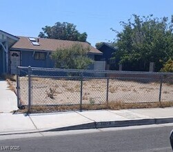 Building Photo - 3028 Scarlet Oak Ave