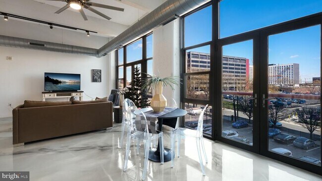 Foto del edificio - 444 N 4th St