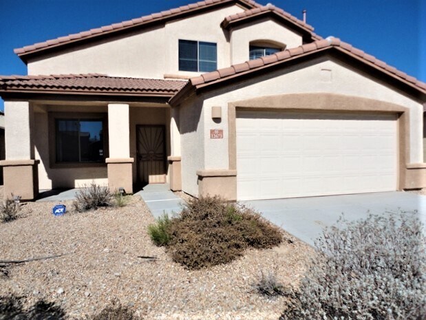 Foto principal - 12673 E Mandell Pass