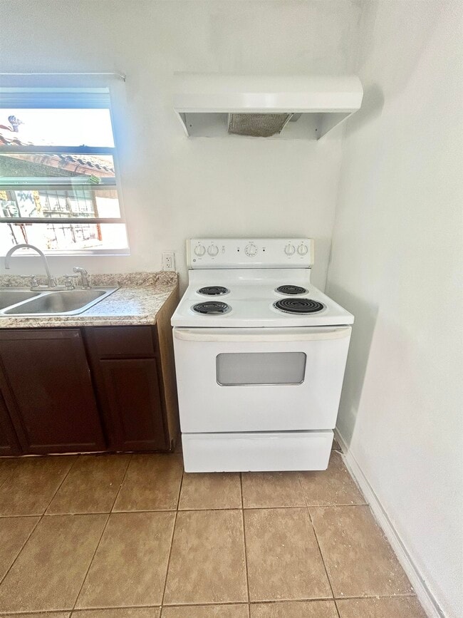 Building Photo - 116 Soledad Loop