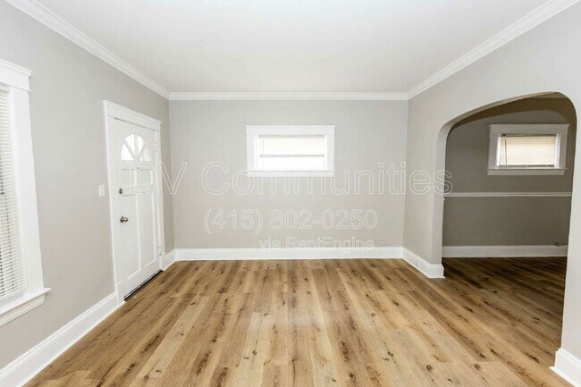 Foto del edificio - 3288 W 91st St