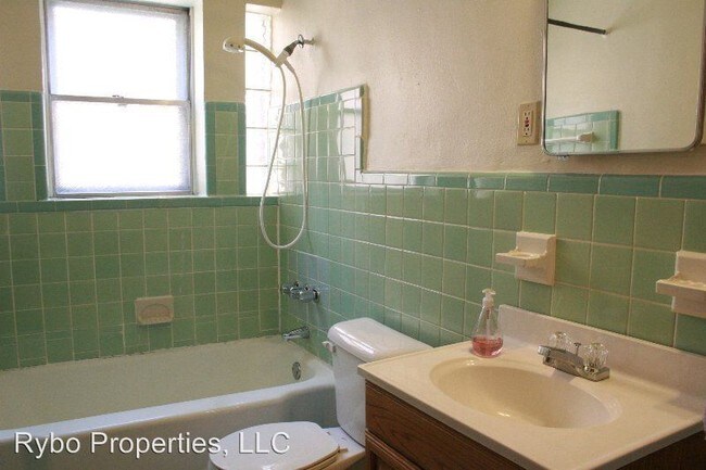 Building Photo - 5311 Jamieson Ave