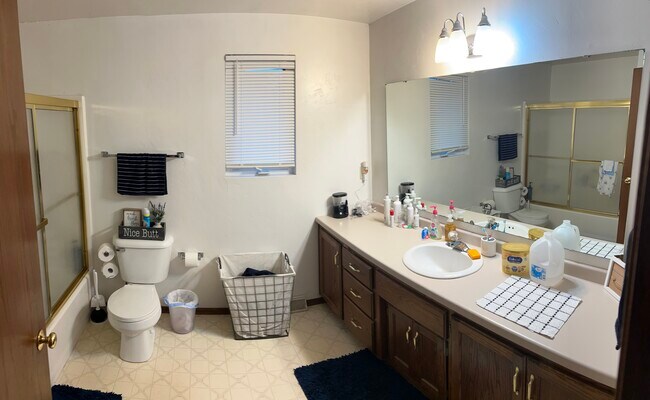 Foto del edificio - 3143 Finger Rd