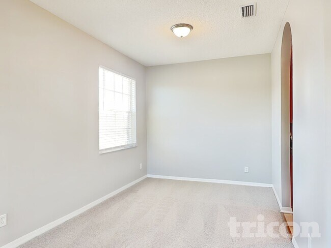 Building Photo - 1731 Lady Palm Ct