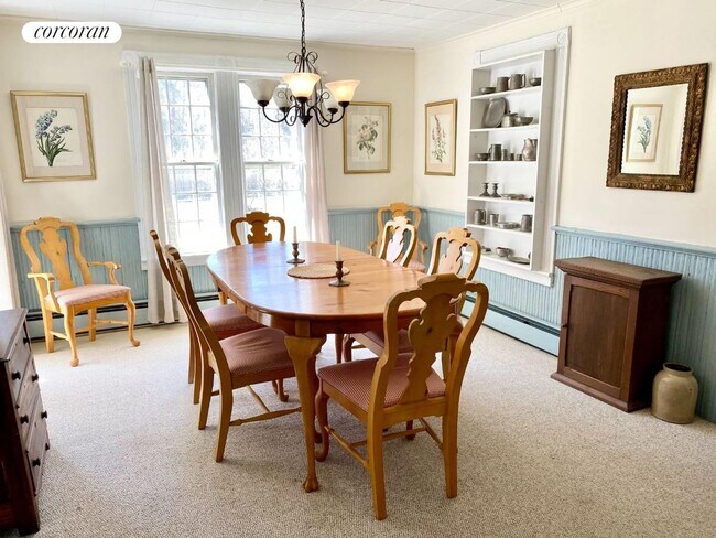 Foto del edificio - 718 Montauk Hwy