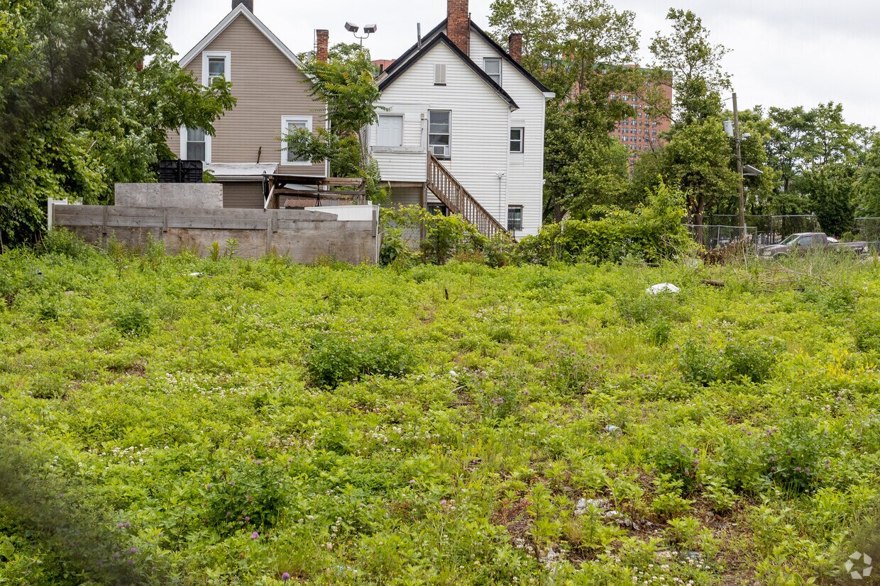 Primary Photo - 159-161 N 6th St