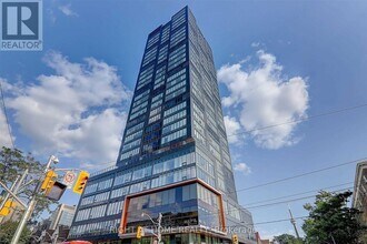Building Photo - 203 College St