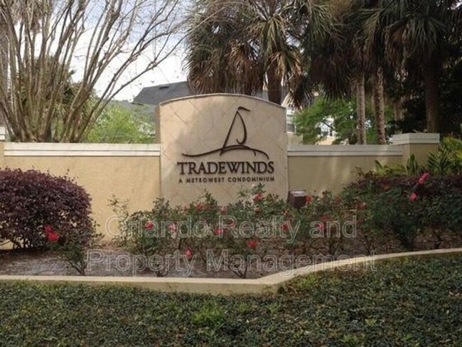 Building Photo - 1035 S Hiawassee Rd