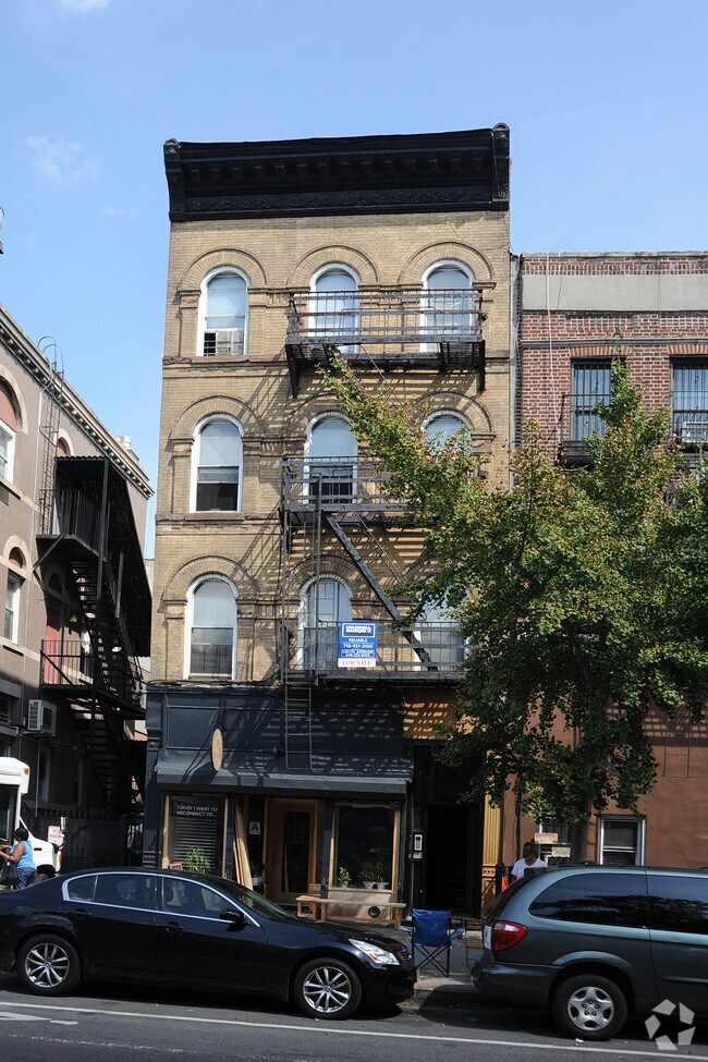 139 Tompkins Ave Brooklyn, NY 11206 Rentals Brooklyn, NY