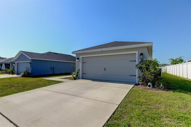 Foto del edificio - 6738 Hanworth Ln