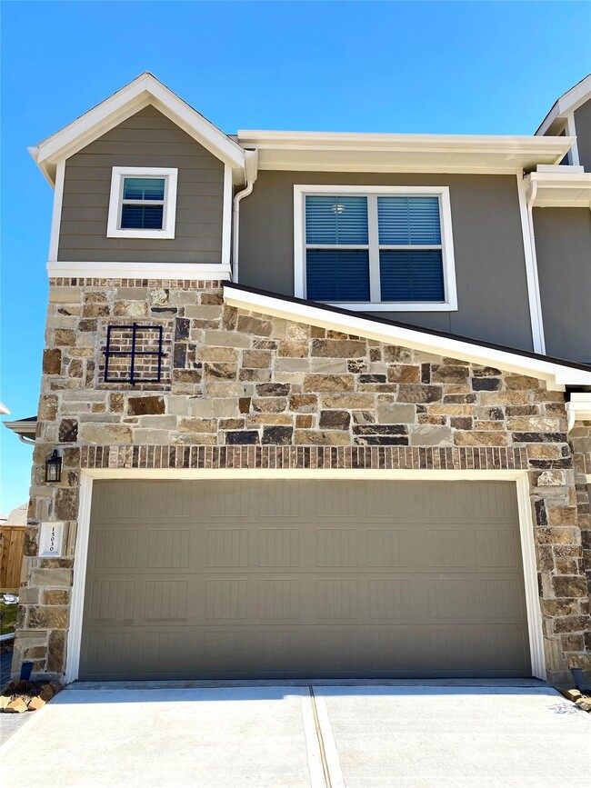 Foto del edificio - 15030 Flintstone Village Trl