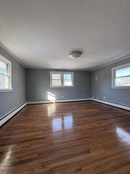 Foto del edificio - 1624 Teaneck Rd