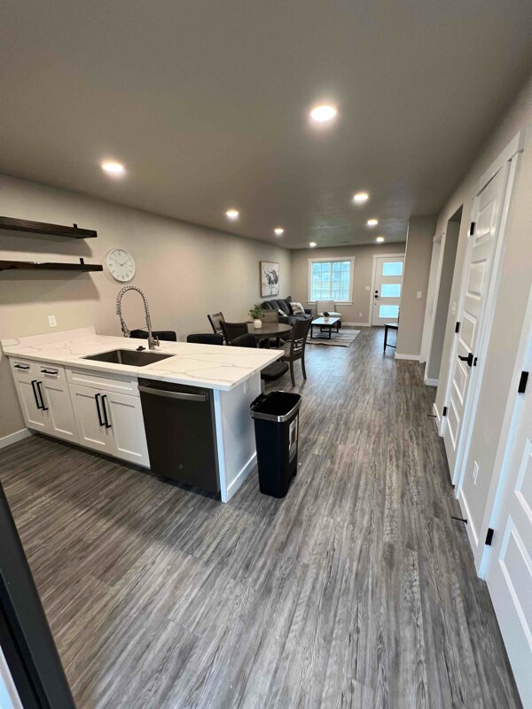 Foto del edificio - 2502 Castle Pines Dr