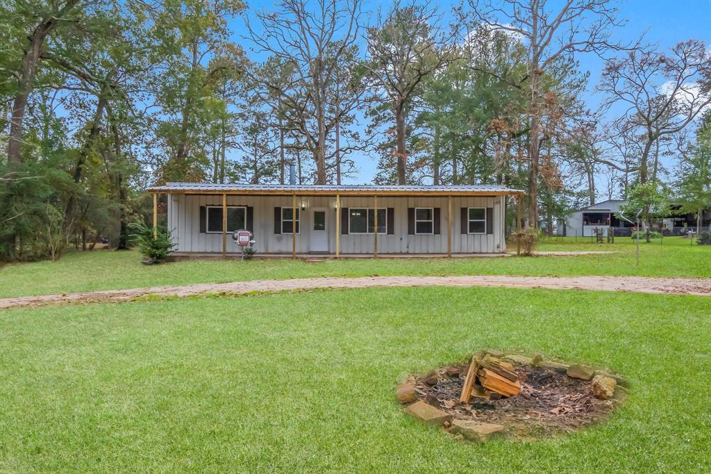 81 S Pavey Cir, New Waverly, TX 77358 House for Rent in New Waverly