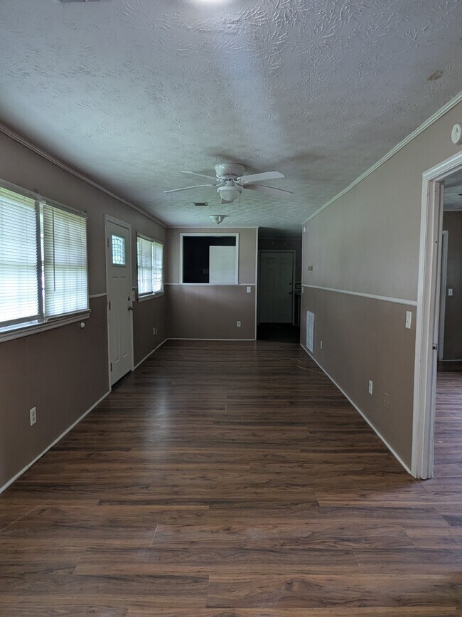 Foto del edificio - 12 S 2nd St