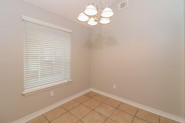 Building Photo - 5032 Barberry