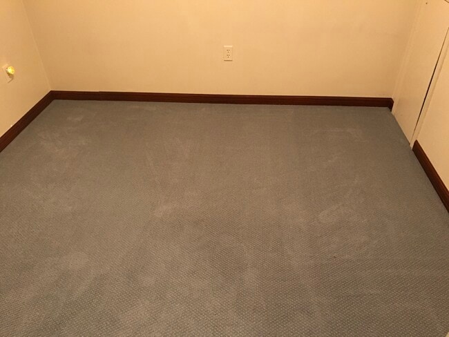 Foto del edificio - 1318 E 38th St