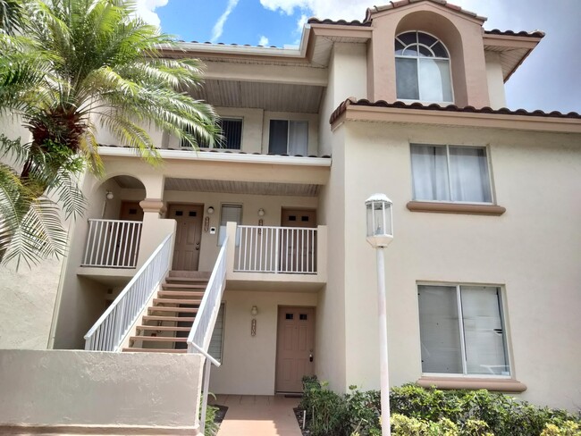 Foto del edificio - 14106 Glenmoor Dr