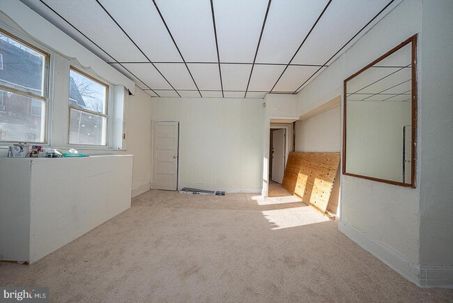 Building Photo - 5023 Woodland Ave